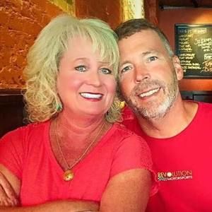 Meet your Posher, Joy